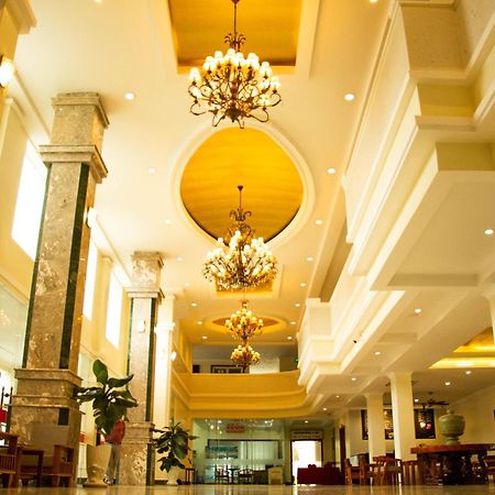 Pursat Riverside Hotel & Spa Экстерьер фото